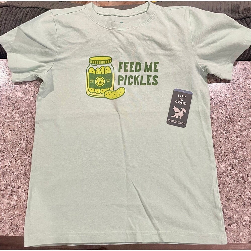 Life is Good kids Pickle shirt Large